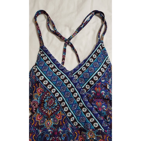 Swimsuit - Picture 2 of 6